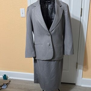 Anne Klein Gray Skirt Set